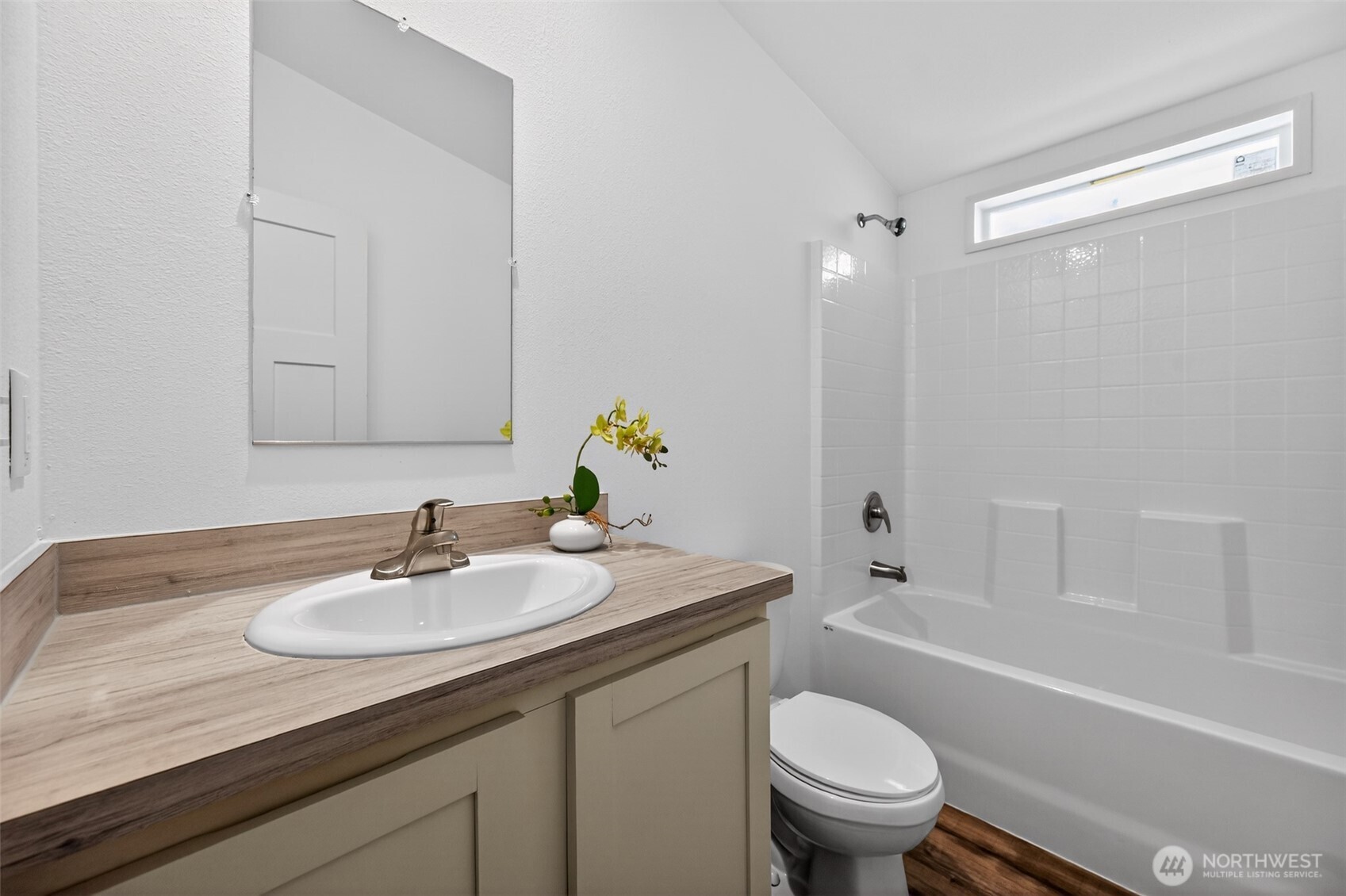 23708 Locust Way Bothell WA 98021
