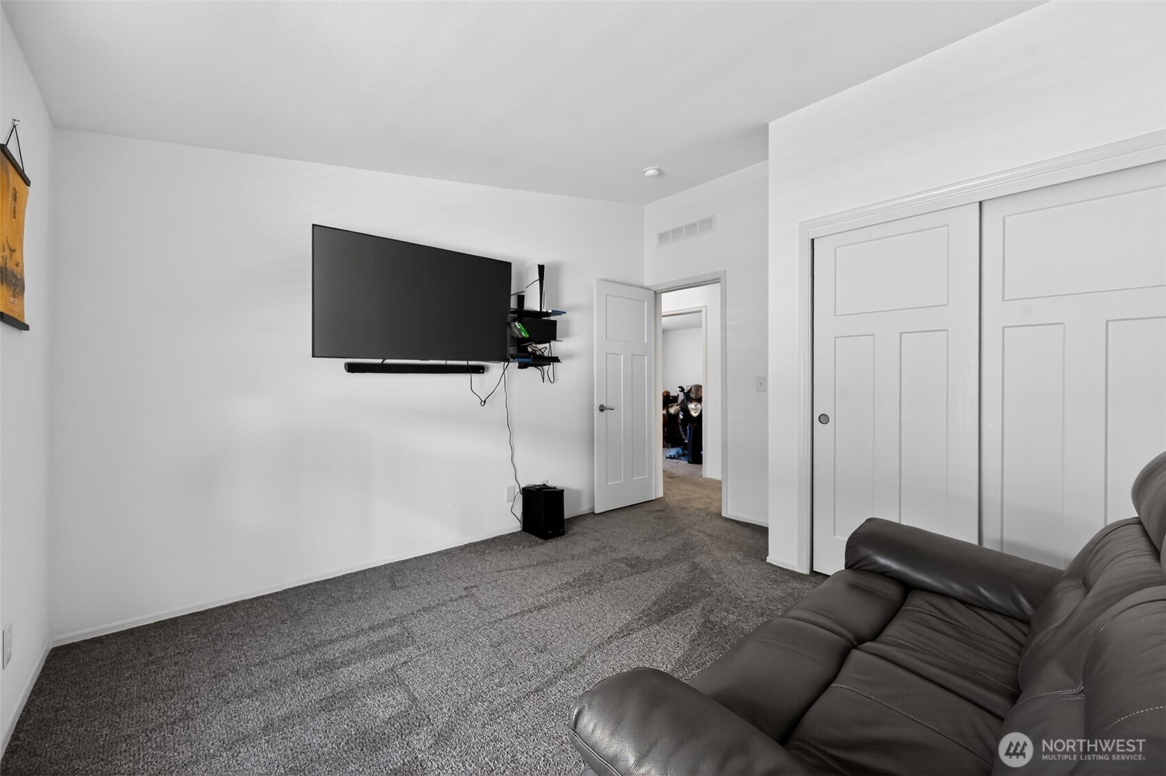 23708 Locust Way Bothell WA 98021