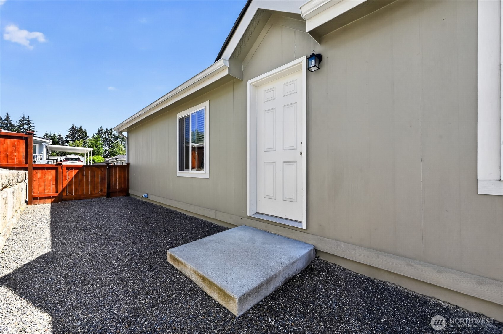 23708 Locust Way Bothell WA 98021