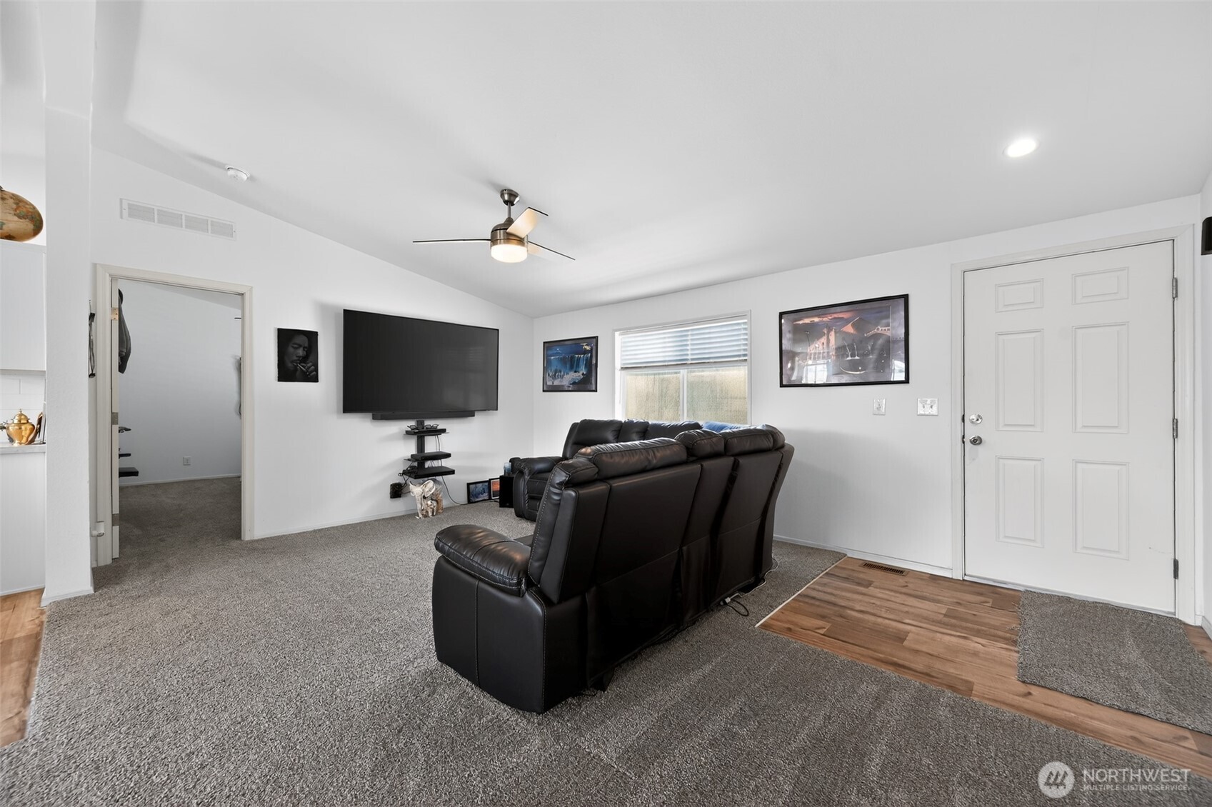 23708 Locust Way Bothell WA 98021