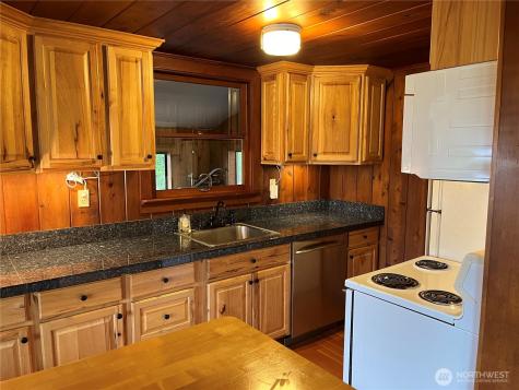 10427 Powell Drive NW Gig Harbor WA 98335