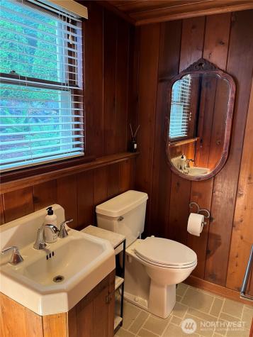 10427 Powell Drive NW Gig Harbor WA 98335