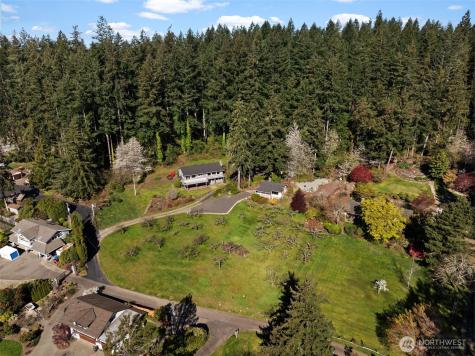 10427 Powell Drive NW Gig Harbor WA 98335