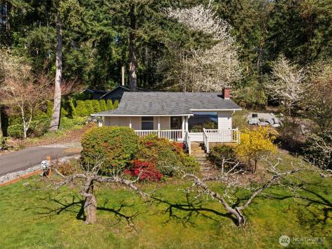 10427 Powell Drive NW Gig Harbor WA 98335