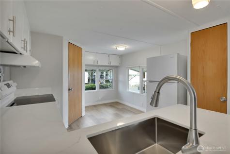 5314 69th Avenue Court E Puyallup WA 98371