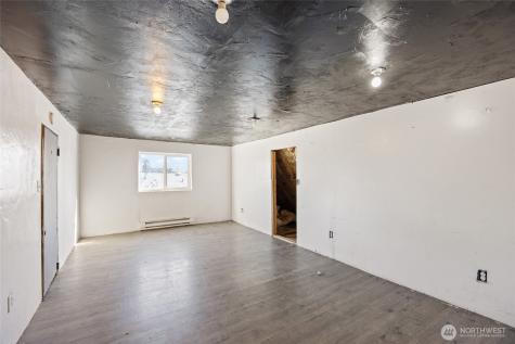 1634 S Wallace Street Moses Lake WA 98837