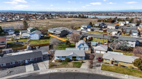 1634 S Wallace Street Moses Lake WA 98837