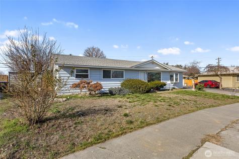 1634 S Wallace Street Moses Lake WA 98837