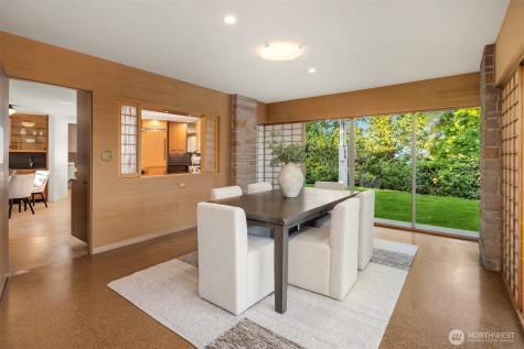 3704 48th Avenue NE Seattle WA 98105