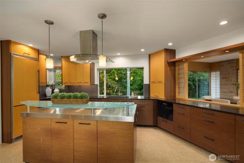 3704 48th Avenue NE Seattle WA 98105