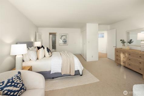 3704 48th Avenue NE Seattle WA 98105