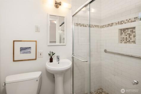 3704 48th Avenue NE Seattle WA 98105