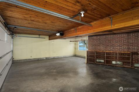 3704 48th Avenue NE Seattle WA 98105