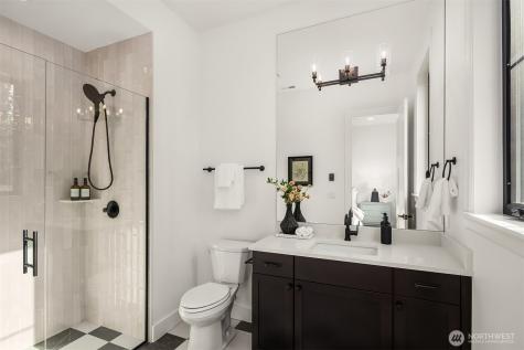 13988 SE 5th Street Bellevue WA 98005