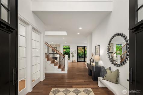 13988 SE 5th Street Bellevue WA 98005