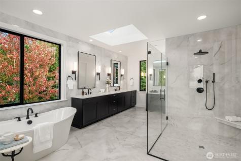 13988 SE 5th Street Bellevue WA 98005