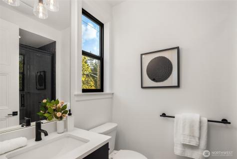 13988 SE 5th Street Bellevue WA 98005