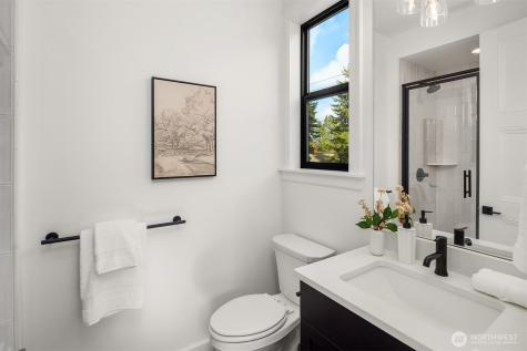 13988 SE 5th Street Bellevue WA 98005