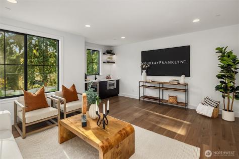 13988 SE 5th Street Bellevue WA 98005