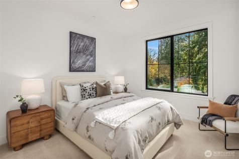 13988 SE 5th Street Bellevue WA 98005