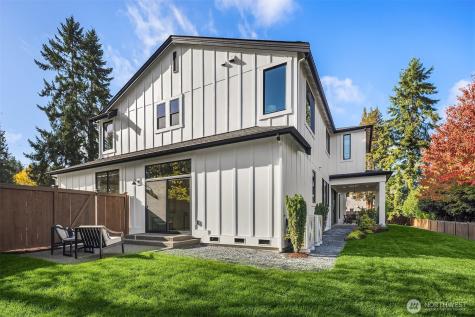 13988 SE 5th Street Bellevue WA 98005