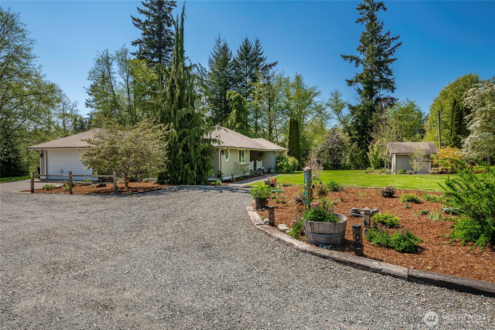 4003 Hoier Blaine WA 98230