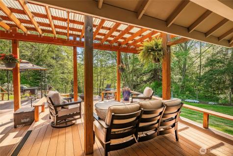 4003 Hoier Blaine WA 98230