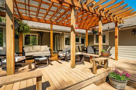 4003 Hoier Blaine WA 98230