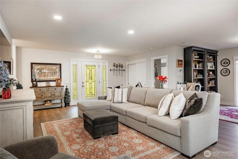 4003 Hoier Blaine WA 98230