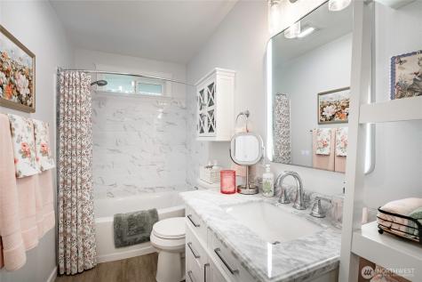 4003 Hoier Blaine WA 98230