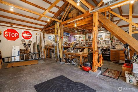 4003 Hoier Blaine WA 98230