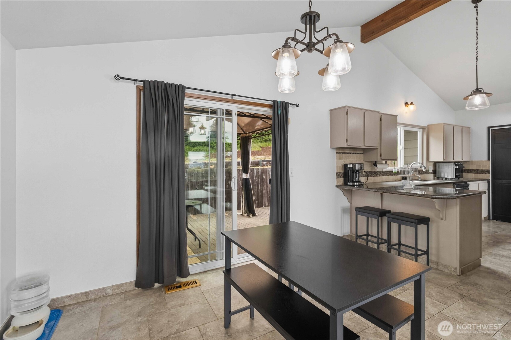 209 Curtis Drive Longview WA 98632