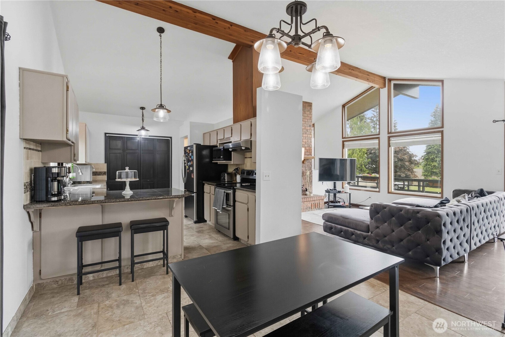 209 Curtis Drive Longview WA 98632