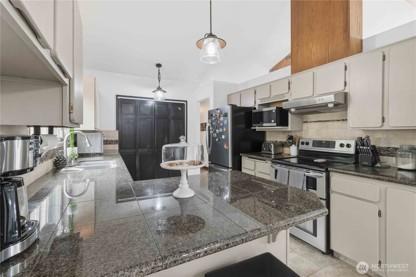 209 Curtis Drive Longview WA 98632