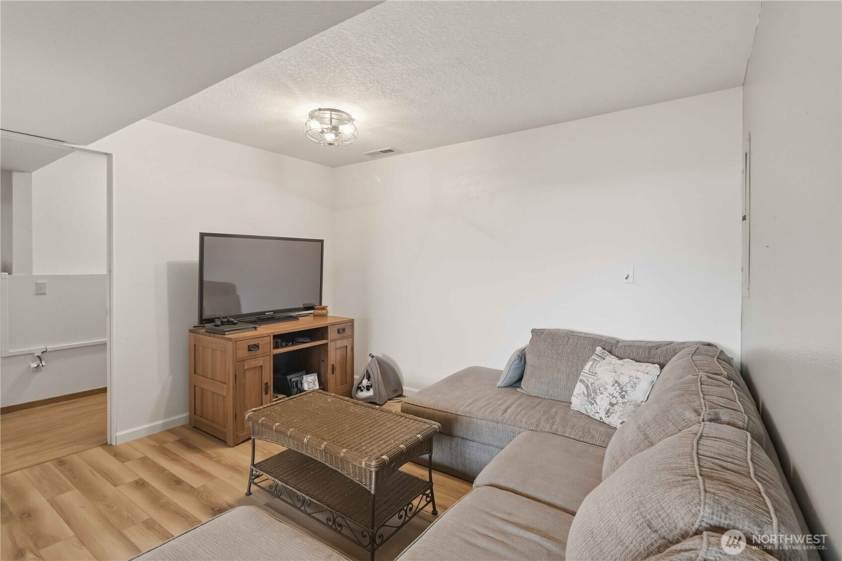 209 Curtis Drive Longview WA 98632
