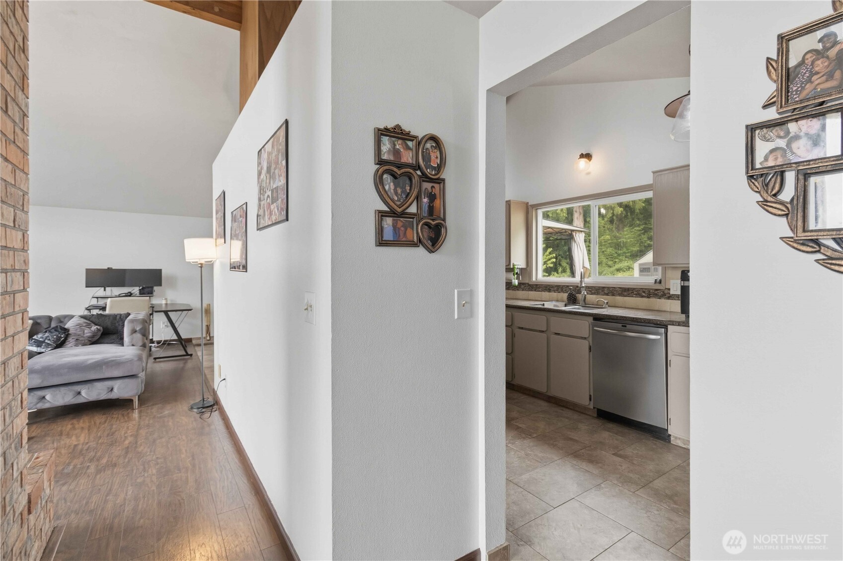 209 Curtis Drive Longview WA 98632
