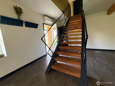 9212 SW 274th Street Vashon WA 98070