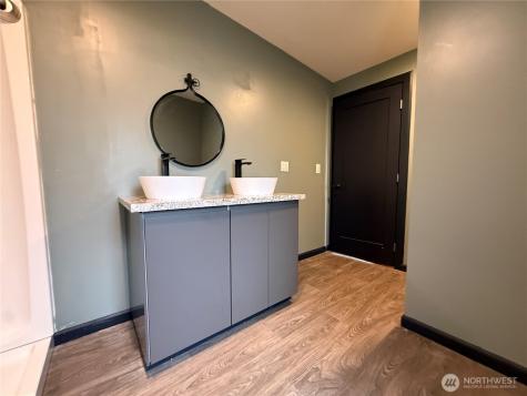 9212 SW 274th Street Vashon WA 98070