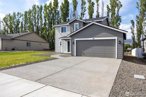 611 N Oak Street Tieton WA 98947