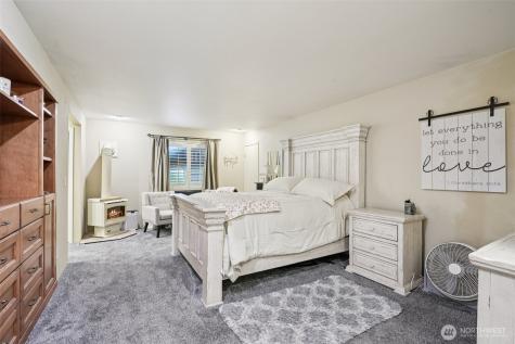 100 Inglewood Park Longview WA 98632
