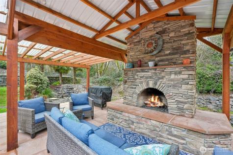 100 Inglewood Park Longview WA 98632