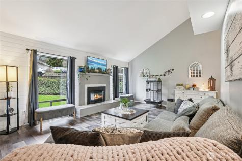 100 Inglewood Park Longview WA 98632
