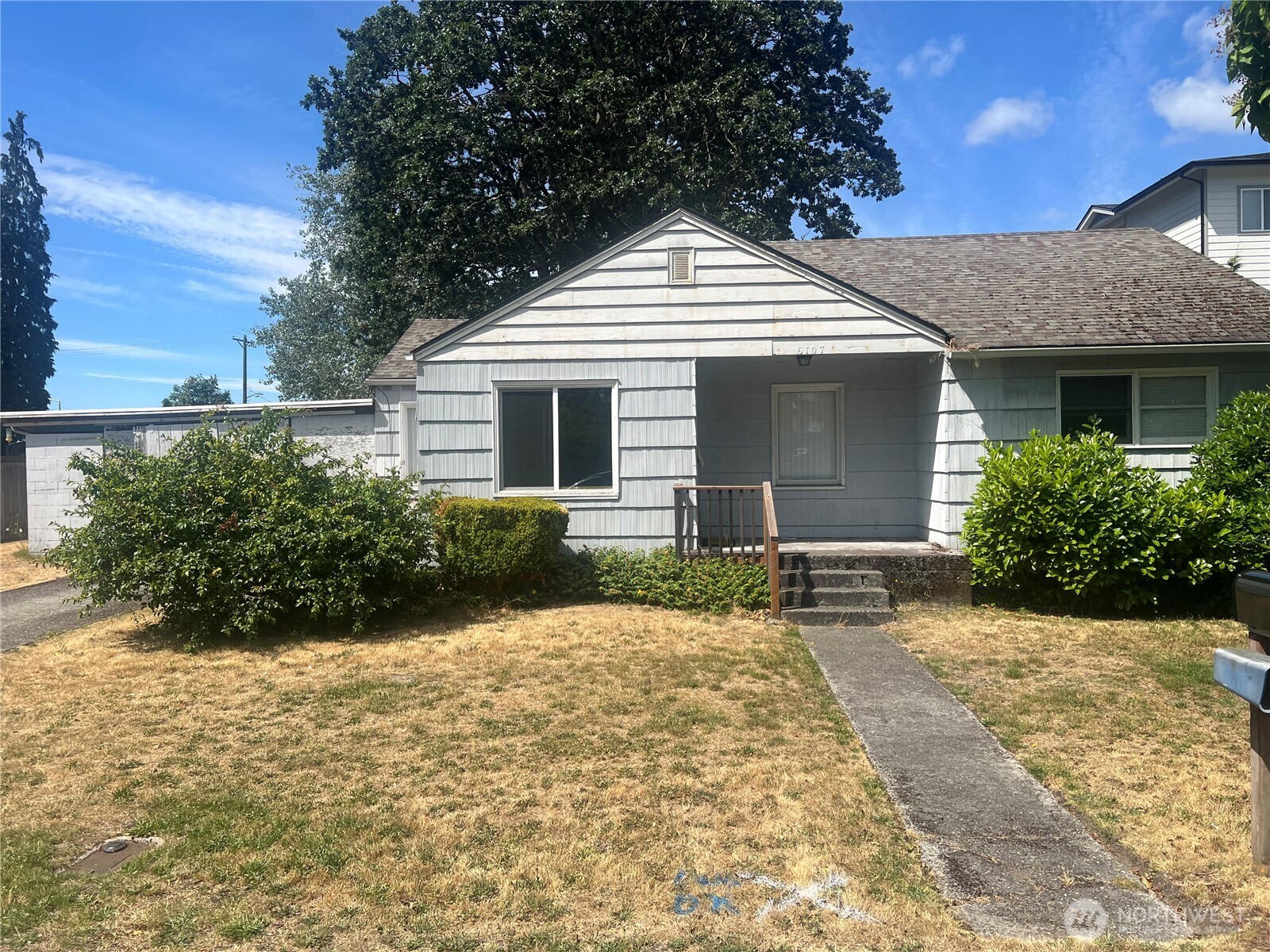 6107 99th Street SW Lakewood WA 98499