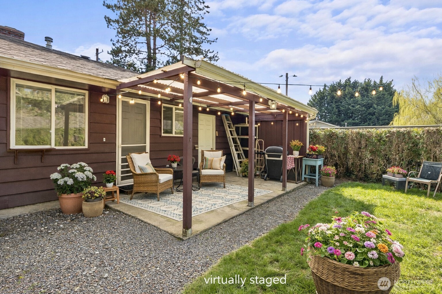 5709 Grove Street Marysville WA 98270