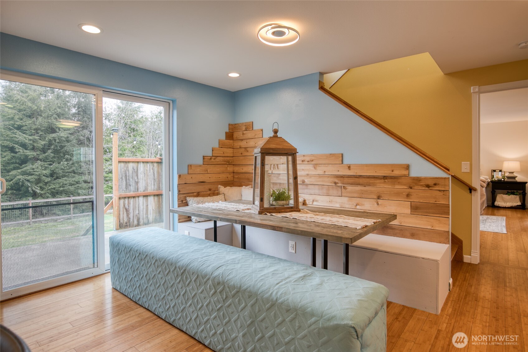 828 Ocean Avenue Cosmopolis WA 98595