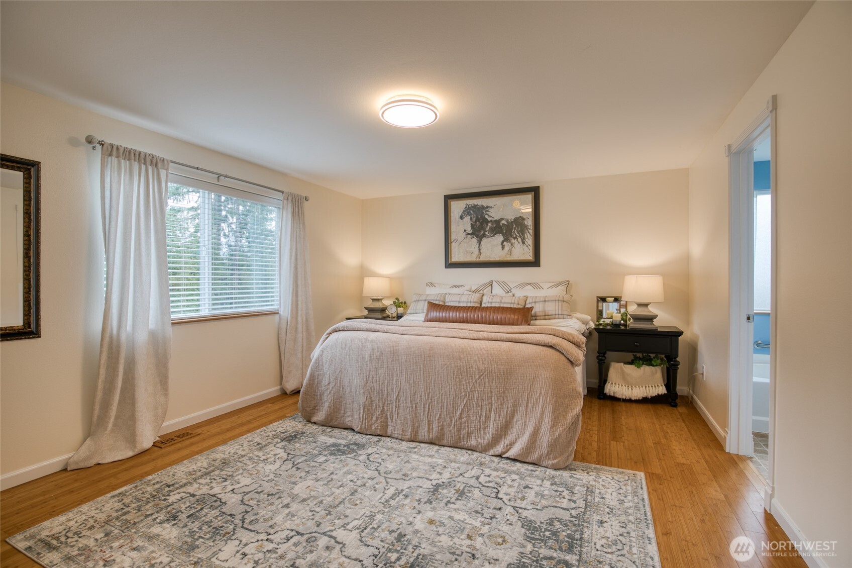 828 Ocean Avenue Cosmopolis WA 98595