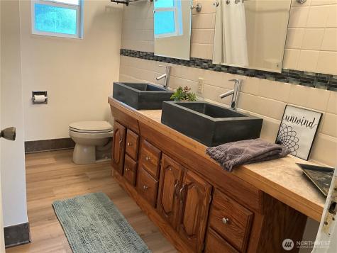 19026 67th Avenue W Lynnwood WA 98036