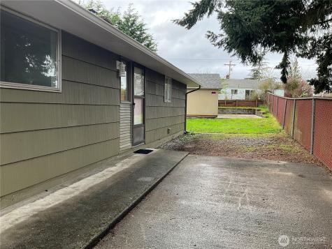19026 67th Avenue W Lynnwood WA 98036