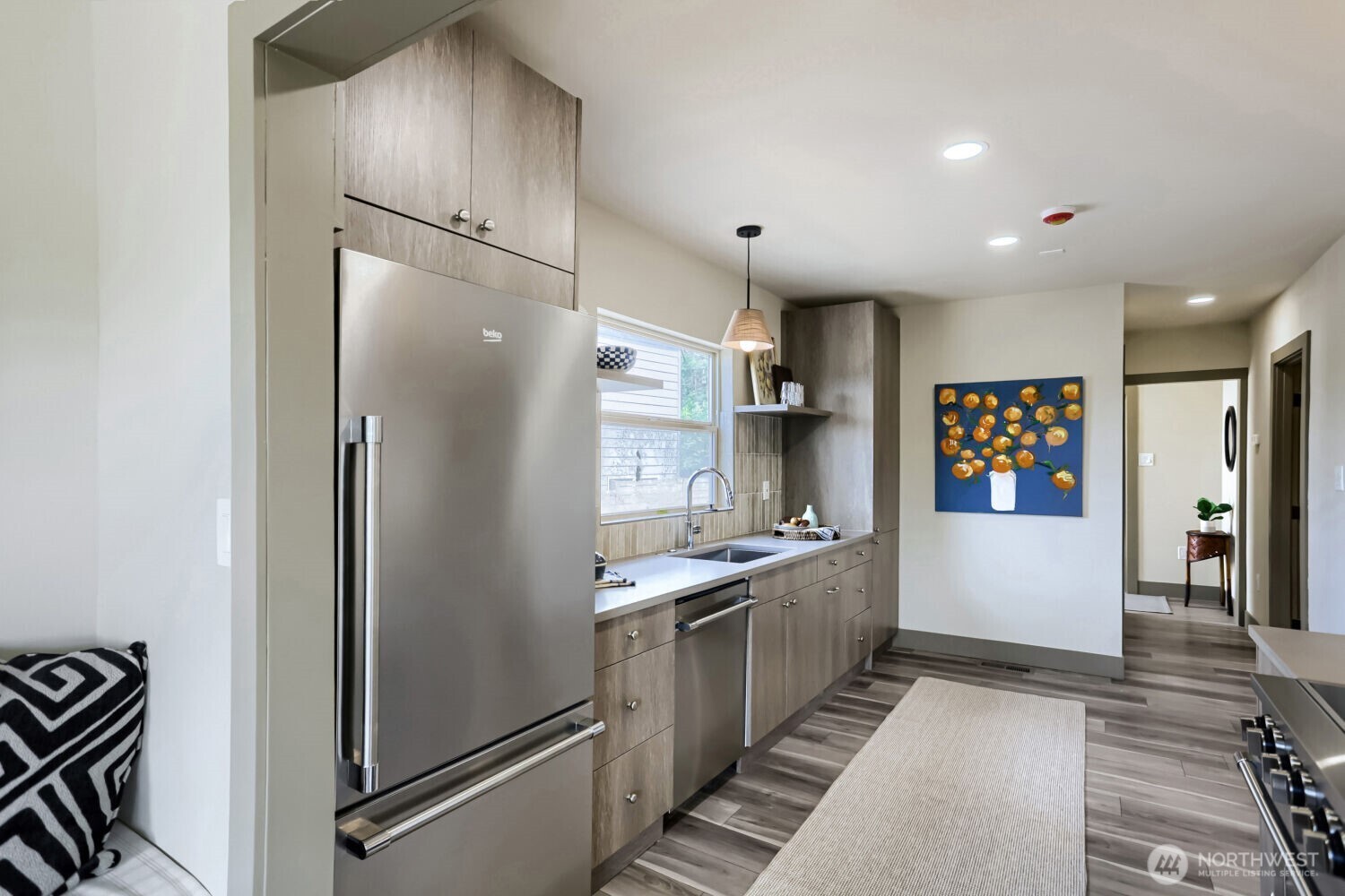 4582 22nd Avenue SW Seattle WA 98106