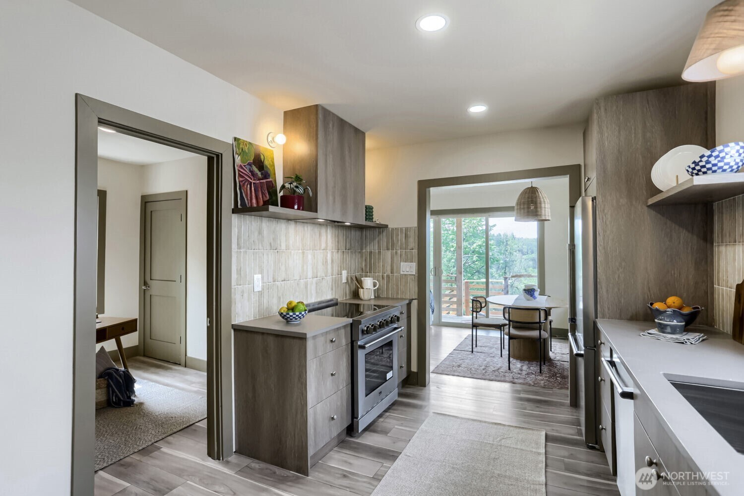4582 22nd Avenue SW Seattle WA 98106